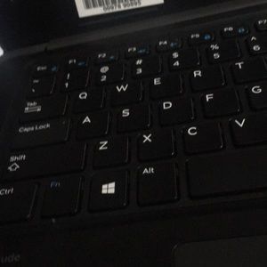 Meet your Posher, Abiel